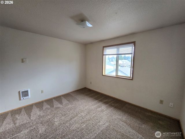 7007 NE 142nd Court, Vancouver, WA 98682