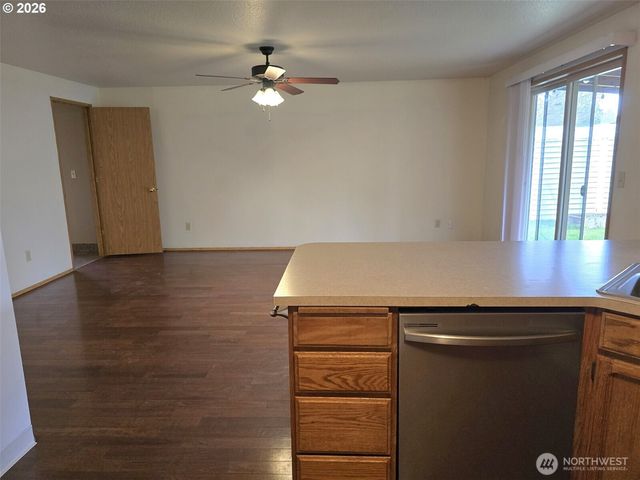 7007 NE 142nd Court, Vancouver, WA 98682