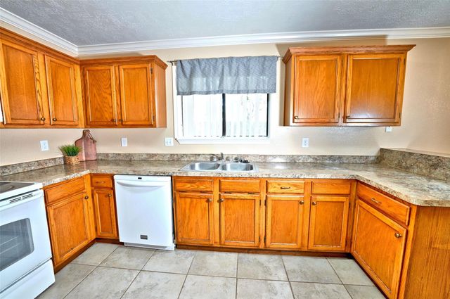 7403 Gateridge Drive, Houston, TX 77041