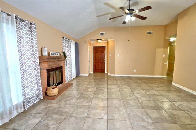 7403 Gateridge Drive, Houston, TX 77041