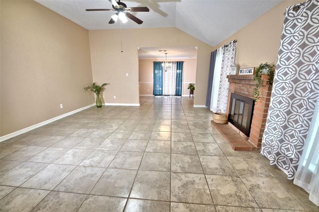 7403 Gateridge Drive, Houston, TX 77041