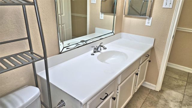 7403 Gateridge Drive, Houston, TX 77041