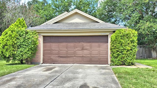 7403 Gateridge Drive, Houston, TX 77041