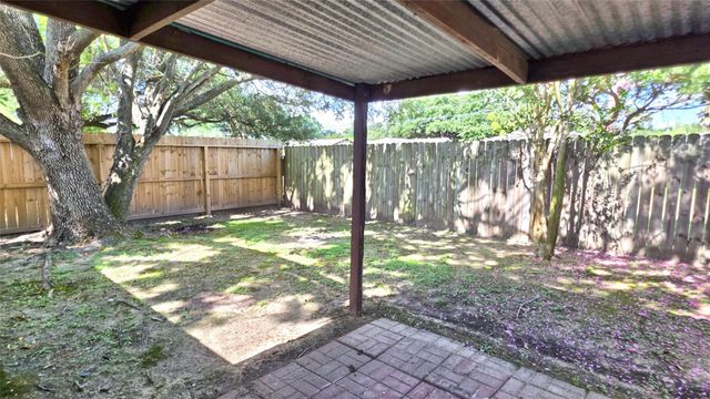 7403 Gateridge Drive, Houston, TX 77041