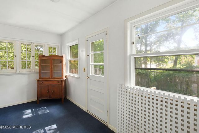 14 Sunset Avenue, Toms River, NJ 08755