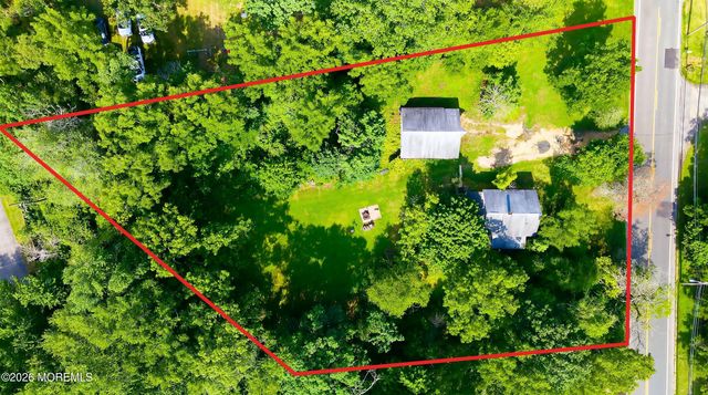 14 Sunset Avenue, Toms River, NJ 08755
