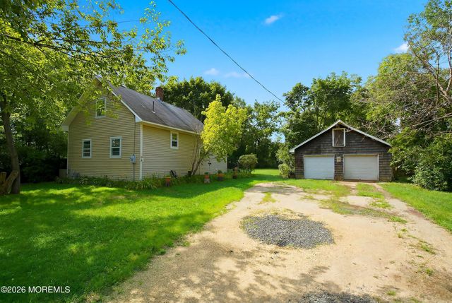 14 Sunset Avenue, Toms River, NJ 08755