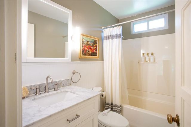 5639 Maple Street, Mission, KS 66202