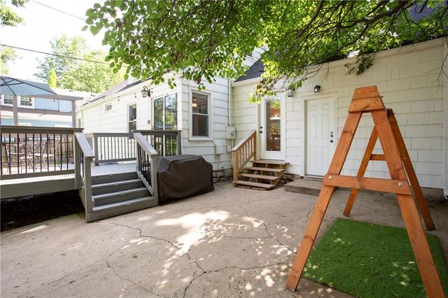 5639 Maple Street, Mission, KS 66202