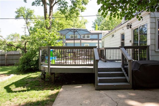 5639 Maple Street, Mission, KS 66202