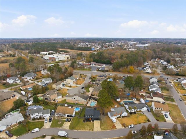 1341 Mozart DR, Virginia Beach, VA 23454