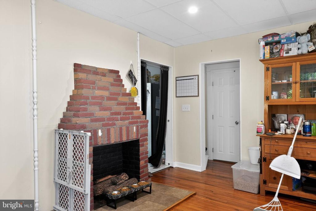 Image 8 of property listing at 602 GLASGOW, Cambridge, MD 21613