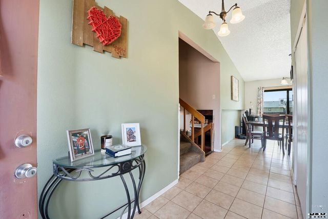 173 S Golfwood Dr E, Pueblo West, CO 81007