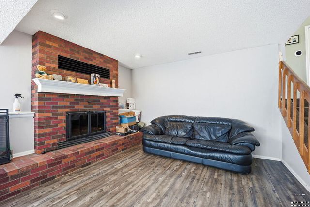 173 S Golfwood Dr E, Pueblo West, CO 81007