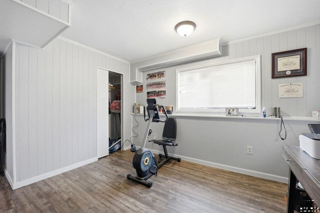 173 S Golfwood Dr E, Pueblo West, CO 81007