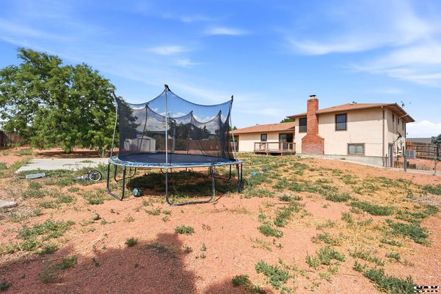 173 S Golfwood Dr E, Pueblo West, CO 81007