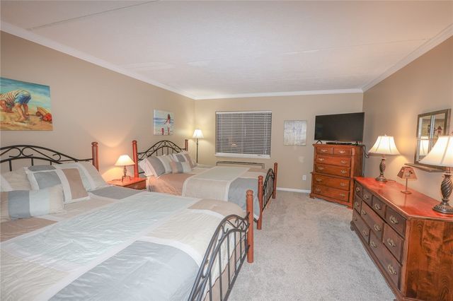 16 Cliffside Drive, South Bristol, NY 14424