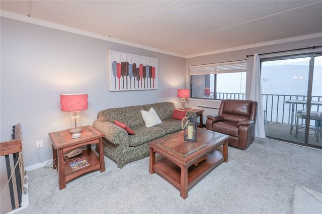 16 Cliffside Drive, South Bristol, NY 14424