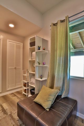 1556 Vz County Road 2128, Wills Point, TX 75169