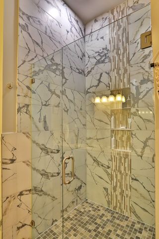 1556 Vz County Road 2128, Wills Point, TX 75169