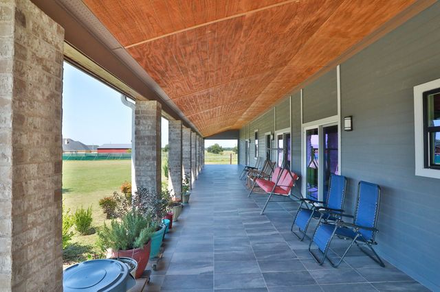 1556 Vz County Road 2128, Wills Point, TX 75169