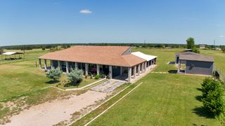 1556 Vz County Road 2128, Wills Point, TX 75169