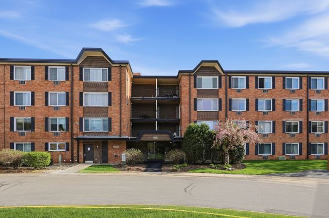 1216 S New Wilke Road 307, Arlington Heights, IL 60005
