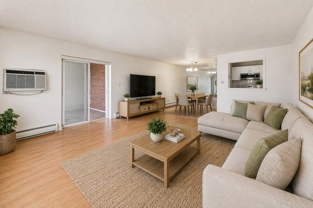 1216 S New Wilke Road 307, Arlington Heights, IL 60005