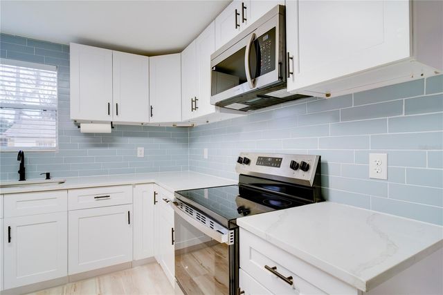 330 E STORY ROAD, Winter Garden, FL 34787