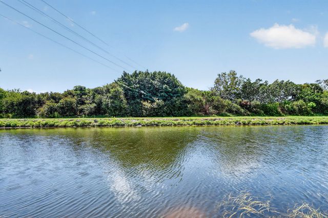 1006 SW 28th Avenue, Boynton Beach, FL 33426