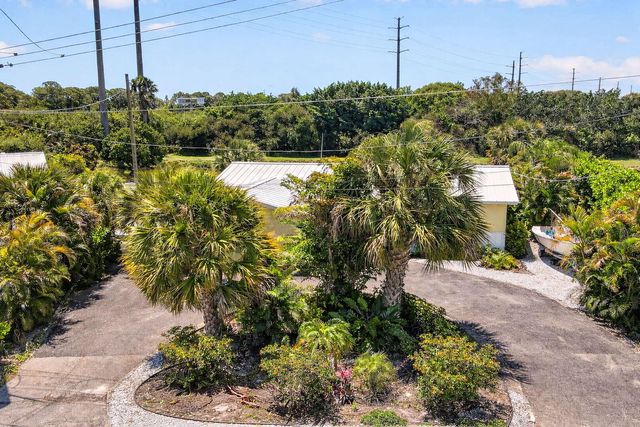 1006 SW 28th Avenue, Boynton Beach, FL 33426