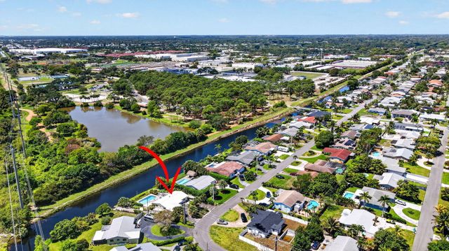 1006 SW 28th Avenue, Boynton Beach, FL 33426