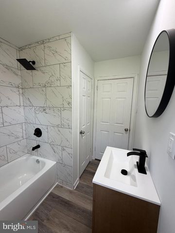 600 6TH AVE, Lindenwold, NJ 08021