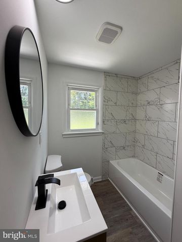 600 6TH AVE, Lindenwold, NJ 08021