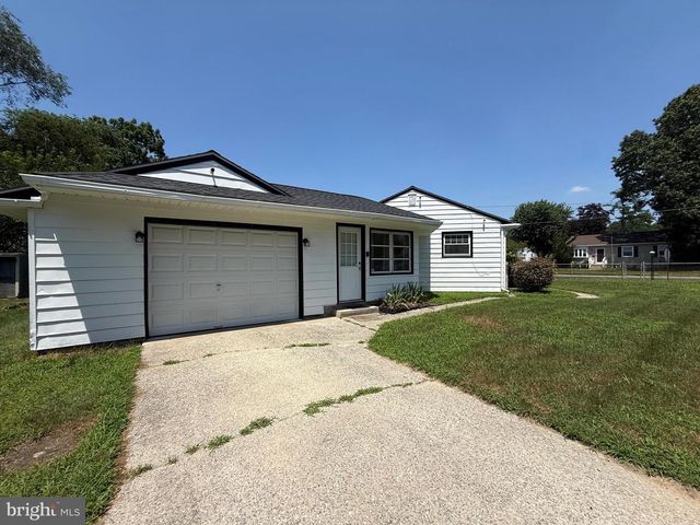 600 6TH AVE, Lindenwold, NJ 08021