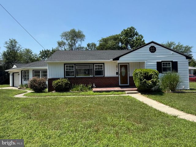 600 6TH AVE, Lindenwold, NJ 08021