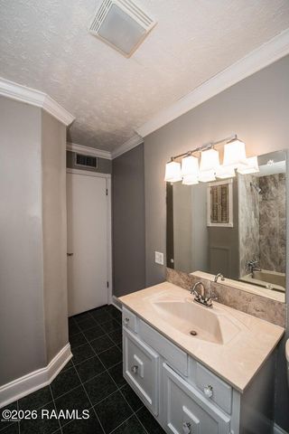 301 American Legion Drive, Crowley, LA 70526