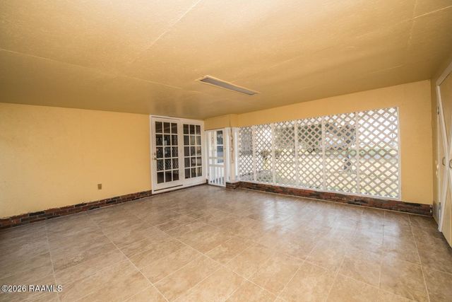 301 American Legion Drive, Crowley, LA 70526