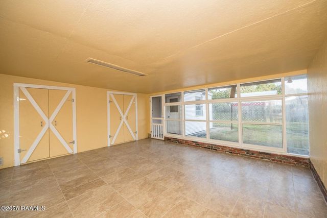 301 American Legion Drive, Crowley, LA 70526