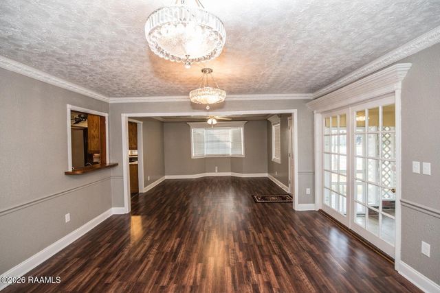 301 American Legion Drive, Crowley, LA 70526