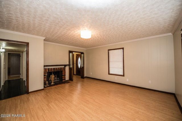 301 American Legion Drive, Crowley, LA 70526
