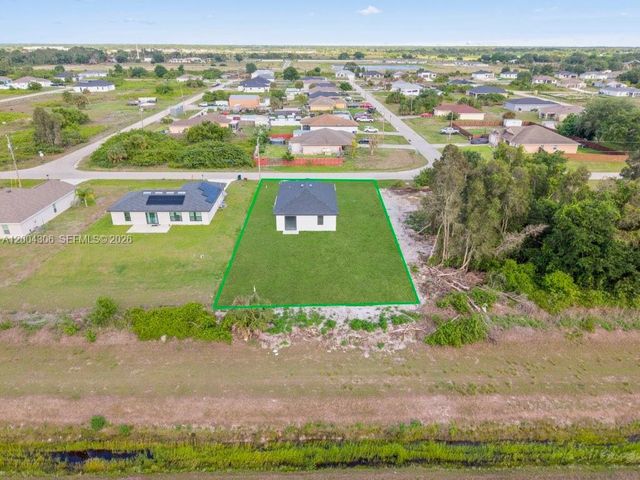 322 Ranch Avenue, Lehigh Acres, FL 33974