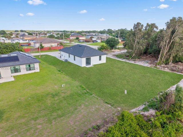 322 Ranch Avenue, Lehigh Acres, FL 33974