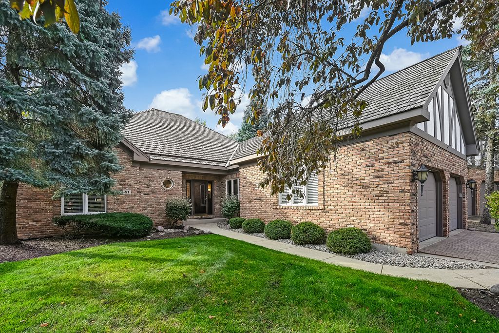 51 Chesterfield Court, Burr Ridge, IL 60527 — exterior