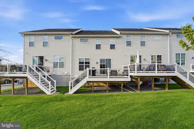 2030 JULIA DR, Conshohocken, PA 19428