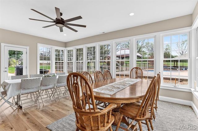 21 Oak Knoll Drive, St Charles, MO 63304