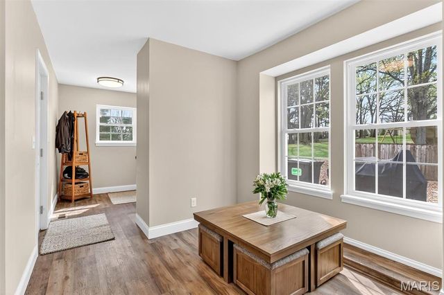 21 Oak Knoll Drive, St Charles, MO 63304