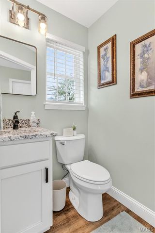 21 Oak Knoll Drive, St Charles, MO 63304