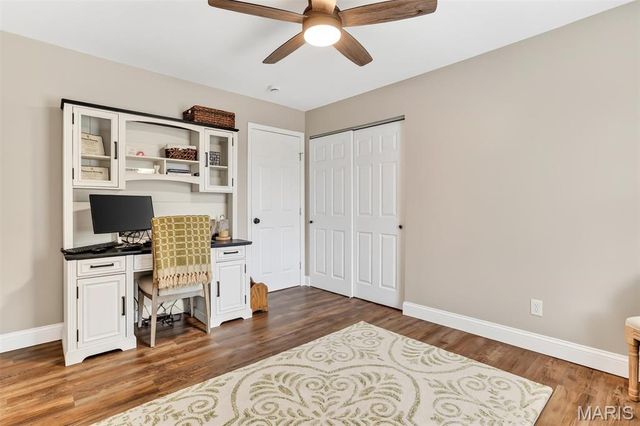 21 Oak Knoll Drive, St Charles, MO 63304