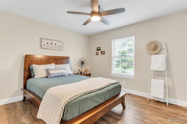 21 Oak Knoll Drive, St Charles, MO 63304